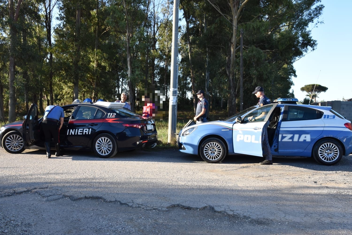 Omicidio a Cisterna di Latina, uccise mamma e figlia: fermato un finanziere 27enne