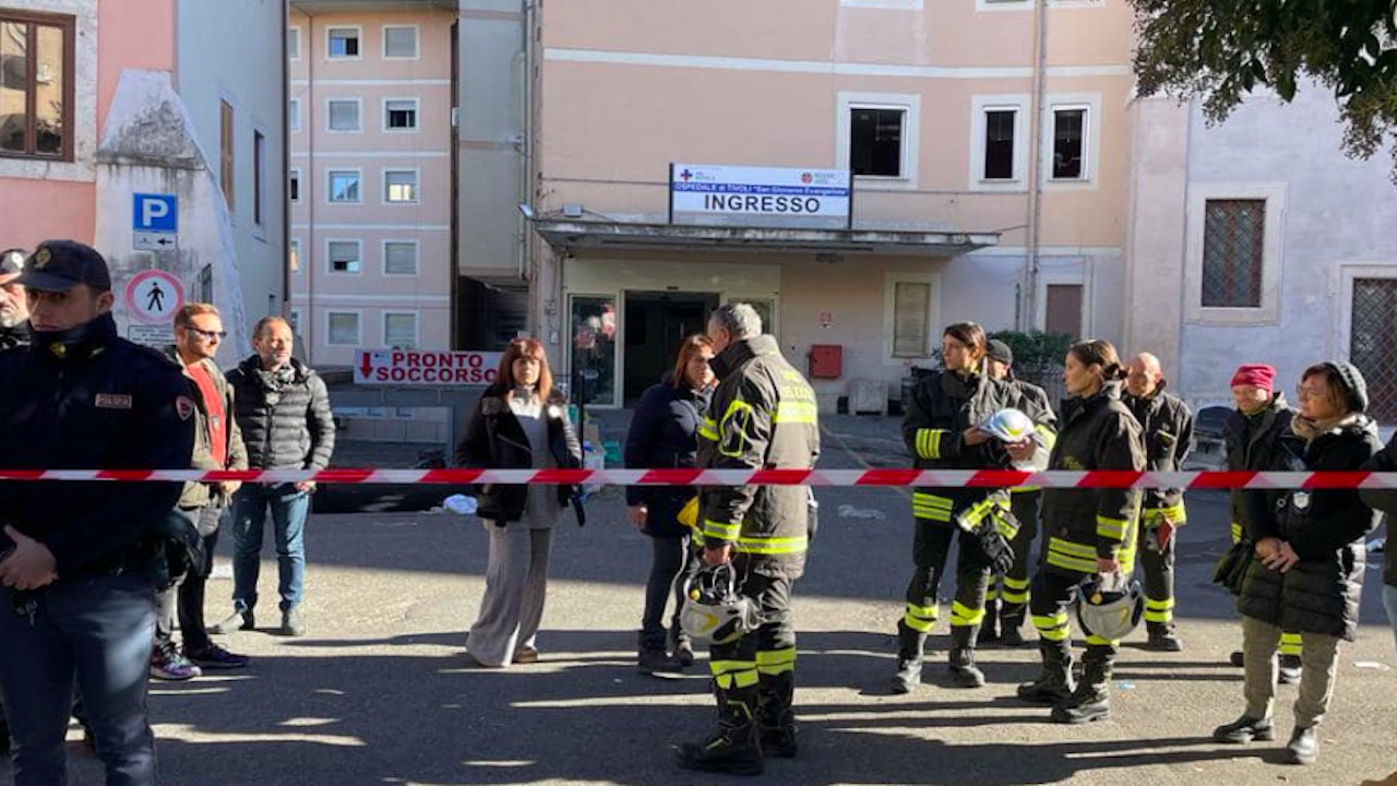 Incendio ospedale di Tivoli, domani o dopodomani lutto cittadino: “Per il pronto soccorso ci vorrà tempo”