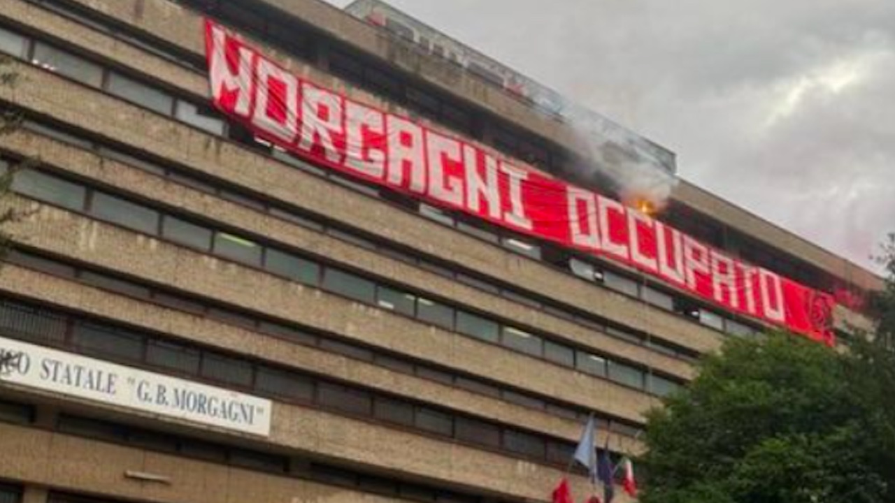 Blitz nella notte degli studenti a Roma: occupati i licei Tasso, Mamiani, Morgagni e Vittoria Colonna