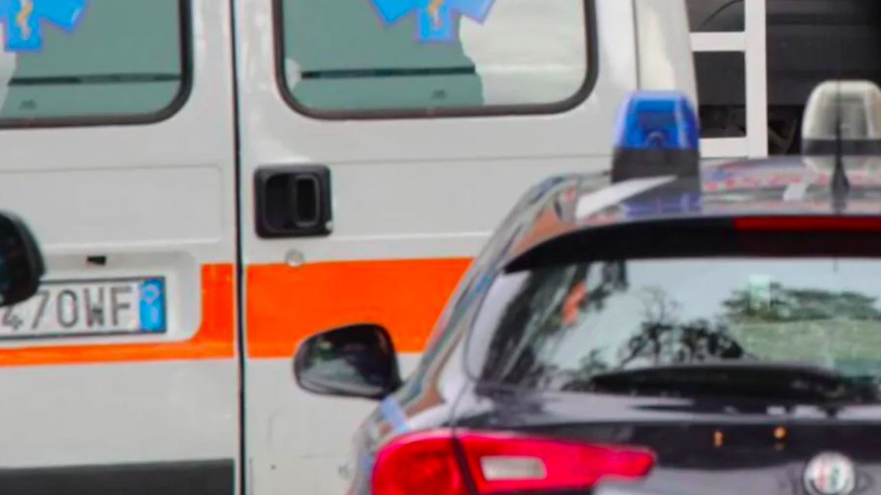 Anzio, accoltellato in strada durante una lite: ore contate per l'aggressore