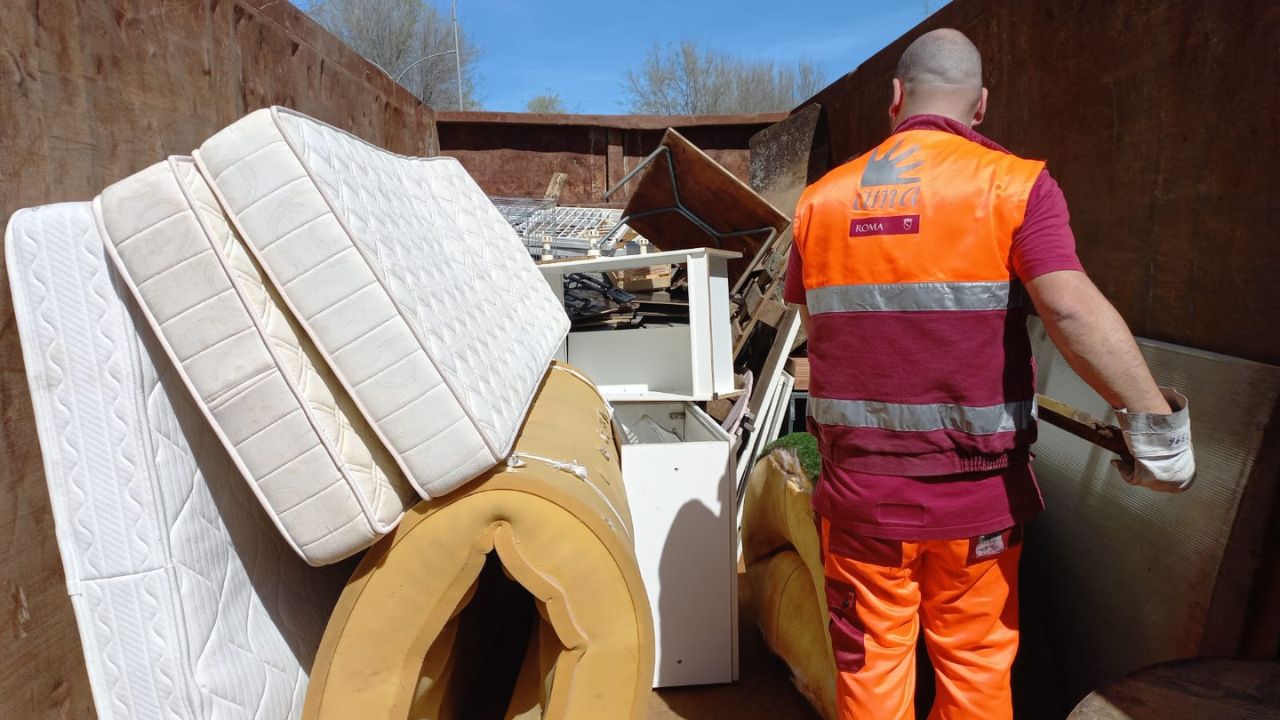 nuovo piano ingombranti rifiuti ama