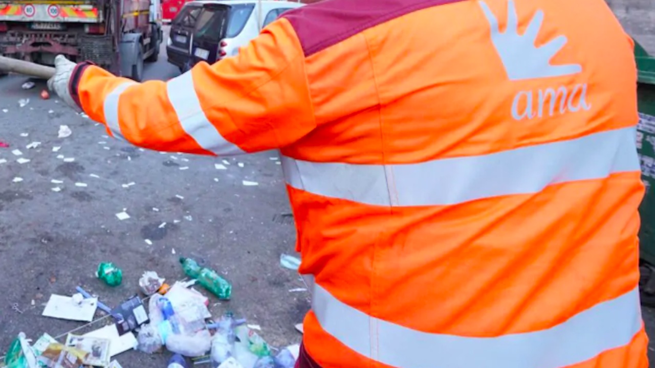 Roma, Ama: per le festività pasquali assicurati servizi di pulizia e raccolta rifiuti