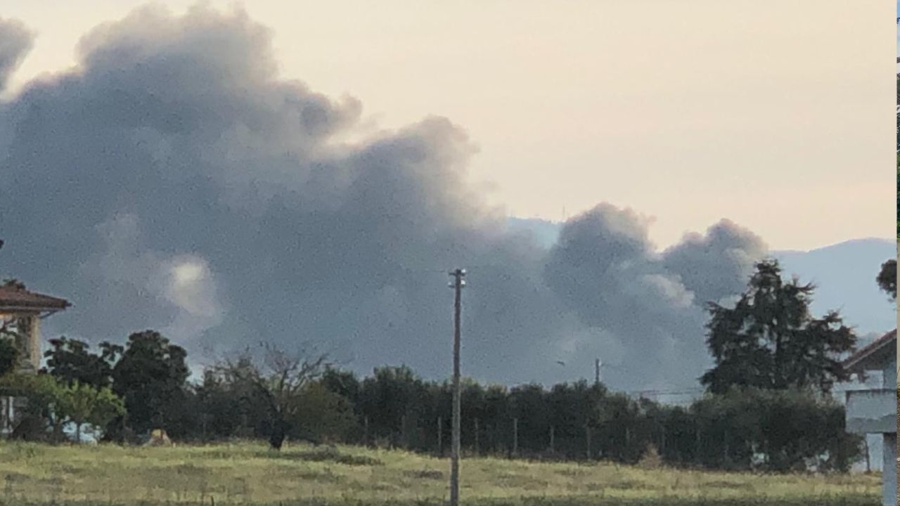 incendio fumo via montagnano ardea