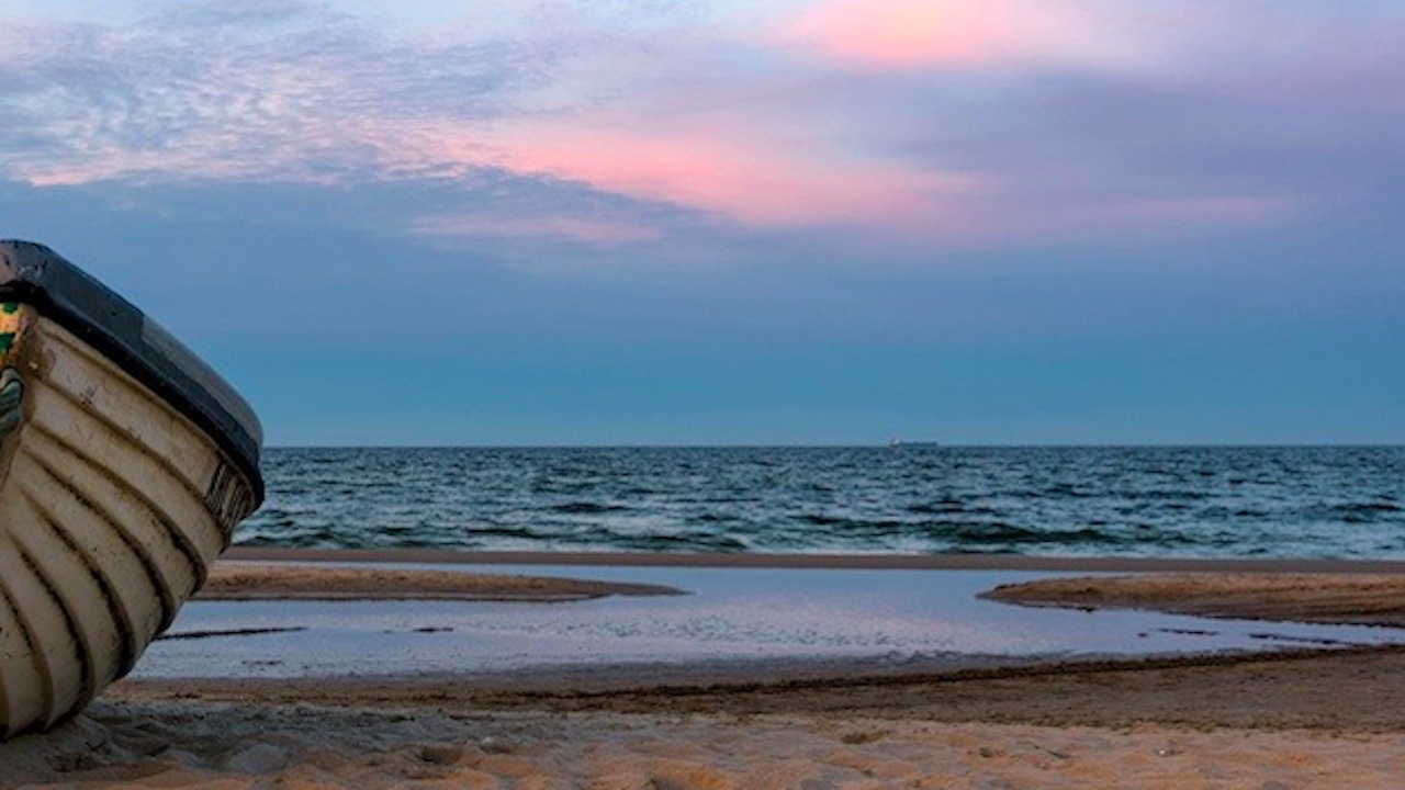 Bandiera Blu 2024, nel Lazio premiate 10 località: ecco l'elenco delle spiagge