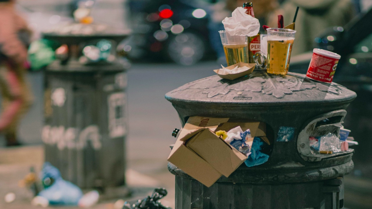 Rifiuti Roma, arriva la task force per il decoro urbano