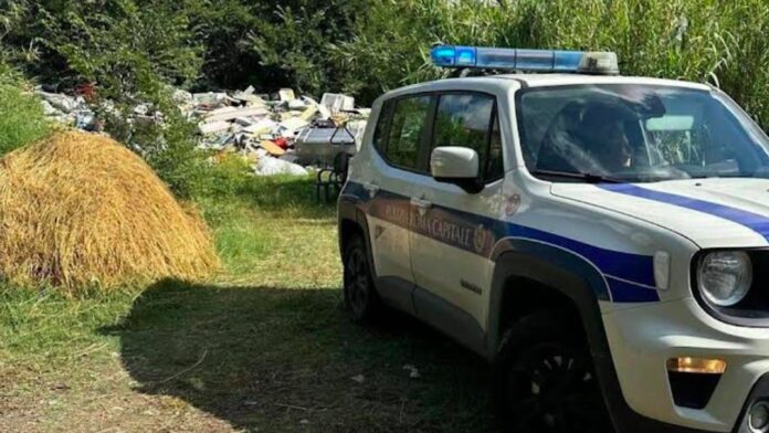 Roma, accampamento abusivo in area protetta: 10 denunciati